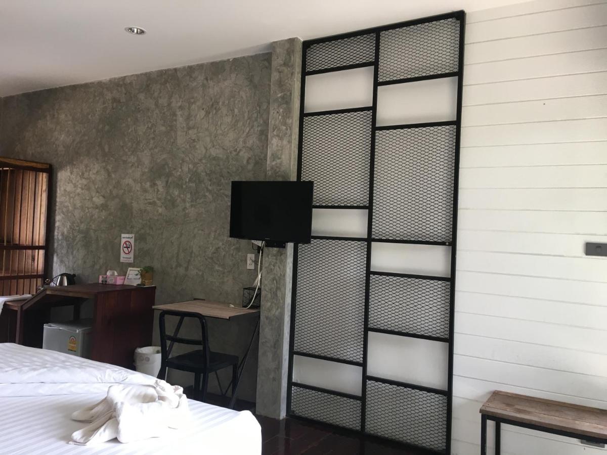 The Pud Dee Hotell Chiang Khan Exteriör bild