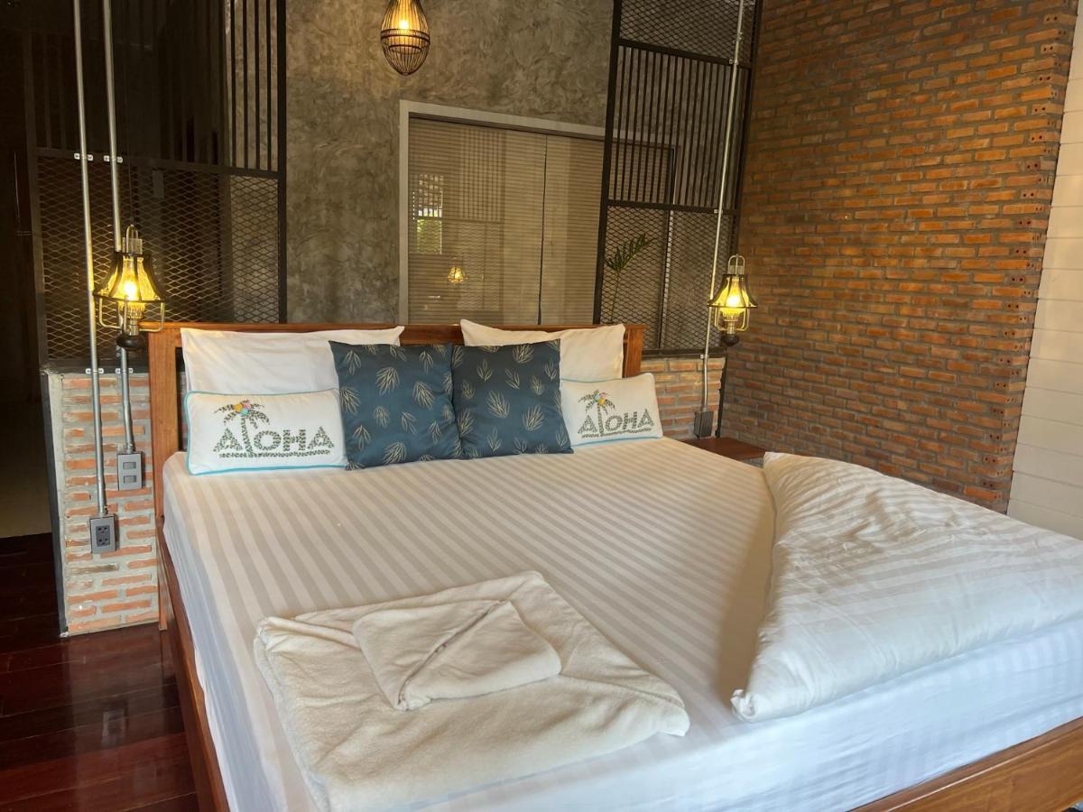 The Pud Dee Hotell Chiang Khan Exteriör bild