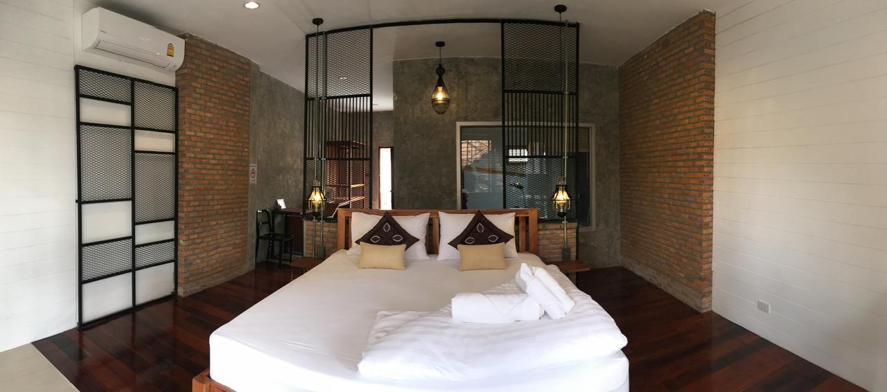 The Pud Dee Hotell Chiang Khan Exteriör bild